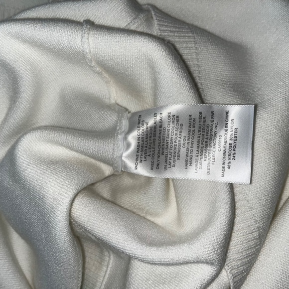 TOBOGGAN - Classy Matching Knit Sweater and Skirt - Picture 8 of 12